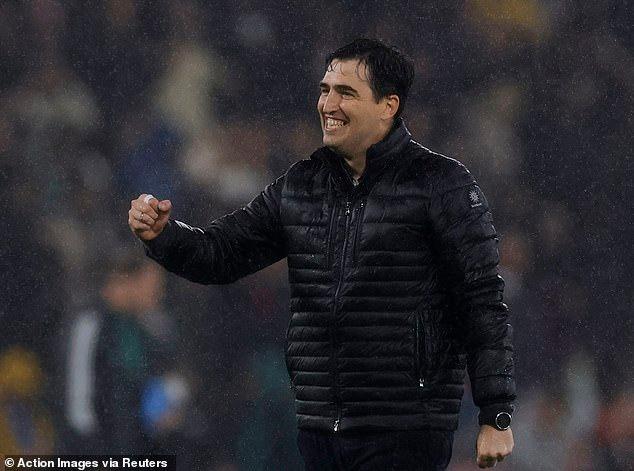 โฟกัสแค่ตอนนี้! ‘อิราโอล่า’ ปัดตอบทีมใหญ่สน