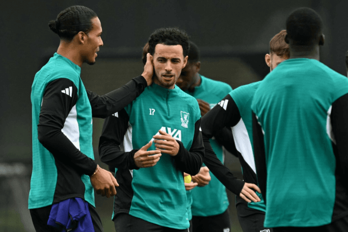 หงส์ได้ ‘ค.โจนส์’ หายเจ็บลงซ้อม-ยังไร้ ‘อิซัค’