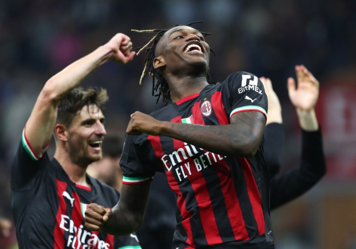 อิบราแนะ ‘เลเอา’ อยู่โยงมิลานเพื่อพัฒนาการที่ต่อเนื่อง