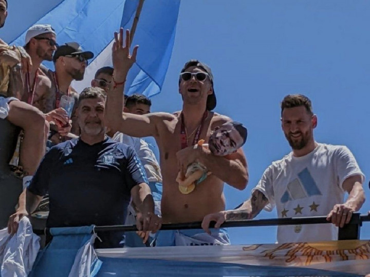 ปธ.บอลน้ำหอมร้องเรียน ‘มาร์ติเนซ’ หลังปั่นจนเกินเบอร์