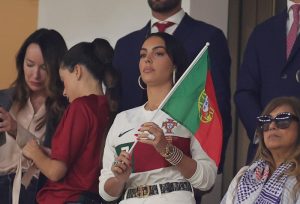 ได้บทเรียน! แฟนสาวชี้ ‘ซานโตส’ คิดผิดไม่ส่ง ‘โด้’ ตัวจริง