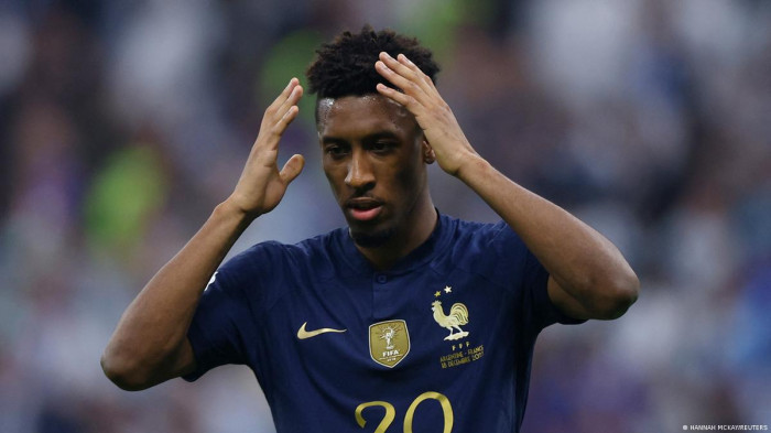 ‘ชูอาเมนี่, โคมัน’ โดนเหยียดออนไลน์หลังพลาดโทษ