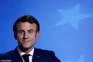 มาครงอยากพา ‘แข้งเดี้ยง’ เชียร์ไก่ชิงดำบอลโลก