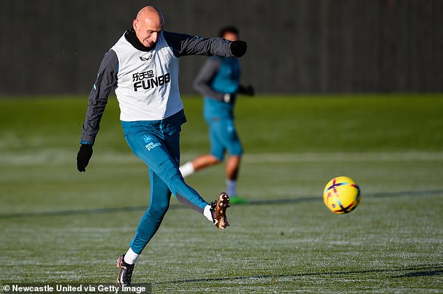 ‘เชลวี่ย์’ เจ็บอีกพลาดช่วยสาลิกา 6-8 สัปดาห์