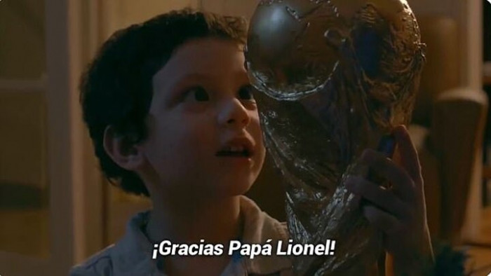 ขอบคุณครับ ‘เมสซี่’ ! ‘ฟ้าขาว’ ปล่อยคลิปฉลองคริสต์มาส