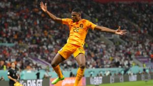 เอเยนต์หวังค่าตัว ‘ดุมฟรีส์’ ไม่พุ่งแรงเกินเพราะฟอร์มบอลโลก