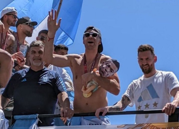 ทำไมไม่ห้าม! ‘เพียร์ส’ ติง ‘เมสซี่’ เหตุปล่อยเพื่อนล้อ ‘บัปเป้’