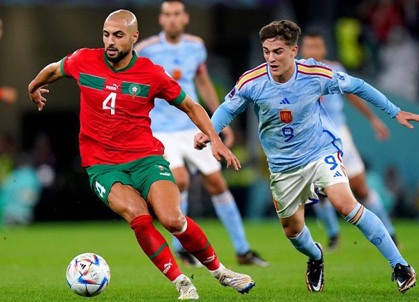 ‘อัมราบัต’ ขอโทษ ‘กาบี’ ปมโพสต์รูปล่อแหลม