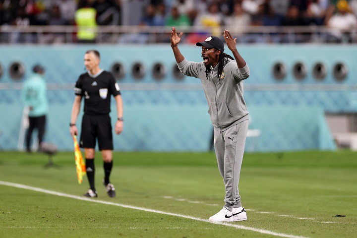 ‘โค้ชเซเนกัล’ ป่วยอาจพลาดคุมทีมข้างสนามเจอสิงโต