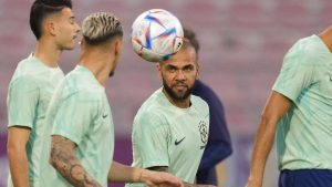 ‘อัลเวส’ นำทัพแซมบ้า, ฝอยทองอาจขาด ‘โด้’…ปรีวิวบอลโลก 2022