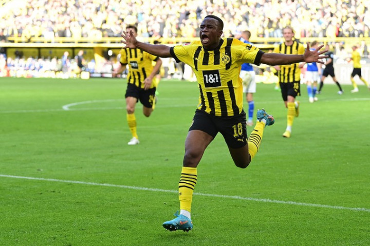 เอเยนต์เฟิร์ม ‘มูโกโก้’ ไม่ใกล้เคียงต่อสัญญาเสือเหลือง