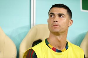 โอซิลสับสื่อจ้องเล่นงาน ‘โด้’-ชี้ควรเคารพมากกว่านี้