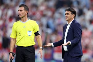 ให้ง่ายเกิน! ‘กุนซือโครแอต’ กังขาจุดโทษ ‘ฟ้าขาว’