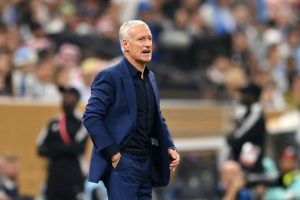 ‘เดสช็องส์’ เสียดายตราไก่แย่ต้นเกม-ยังไม่รู้อนาคต