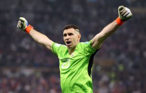 วิลล่าซึม! เอเยนต์เผย ‘มาร์ติเนซ’ ตั้งเป้าเล่น UCL