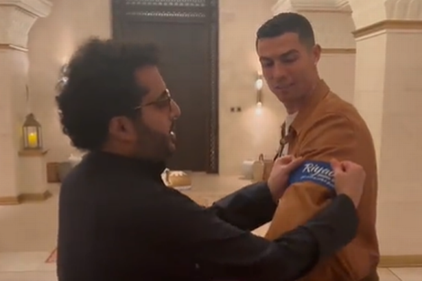 ซาอุฯ มอบปลอกแขน ‘โด้’ นำทีม ‘ออลสตาร์’ อุ่น P$G