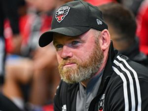 ทอฟฟี่เอาไหม? เจ๊เกียวมั่น ‘เสี่ยหมู’ ไปได้สวยบนพรีเมียร์ลีก