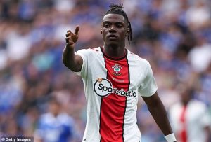 ตัวแทน เอ็นโซ่! สิงห์รื้อแฟ้มฉก ‘ลาเวีย’ 50 ลป.