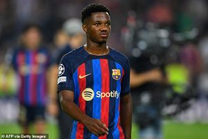 ชาบีตกลงใส่ ‘ฟาติ’ ยิงหมีแทน ‘เลวาน’