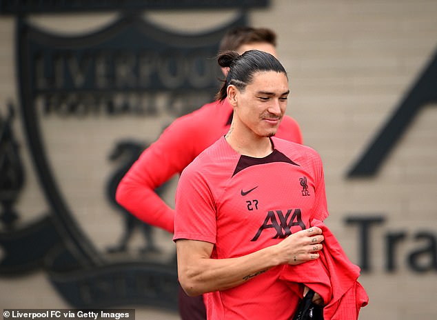 ฮอตชอตเผย ‘หงส์’ ยันสุดแฮปปี้กับ ‘หนูน’