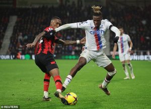 ‘ซาฮา’ ช่วยพาเลซต่อแม้ ‘บุญโยก, ม้าลาย’ ตามจีบ