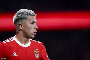 ลุ้นต่อ?! สิงห์รื้อแฟ้มล่า ‘เอ็นโซ่’ ก่อนตลาดวาย