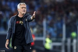 สิงห์ว่างไหม?…’น้ามู’ เซ็งหมาป่าส่อรีเทิร์นพรีเมียร์ลีก