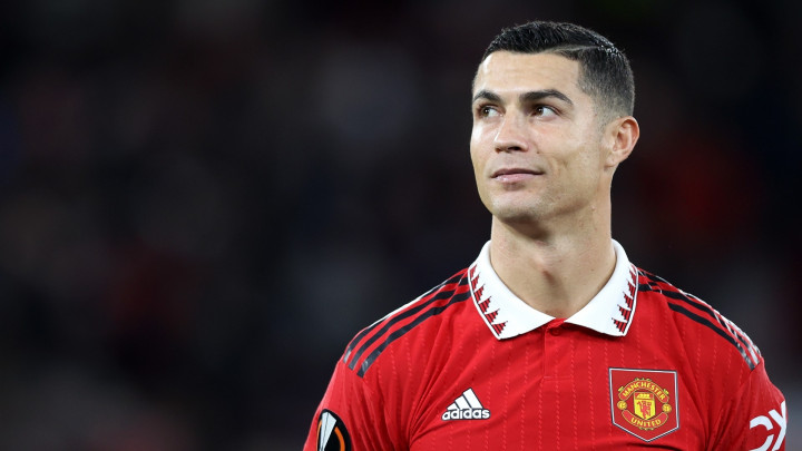 ปูดผีเตรียมใช้ ‘กฎโรนัลโด้’ จำกัดเพดานค่าแรง 200 k/w