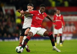 ‘ไมนู’ รับแปลกใจได้เป็นตัวจริงผี-ปลื้มกระทบไหล่ ‘คาเซมิโร่’