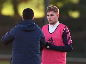 พี่ต้าเผย ‘สมิธ โรว์’ มีลุ้นช่วยปืนเยือนอ็อกซ์ฟอร์ด