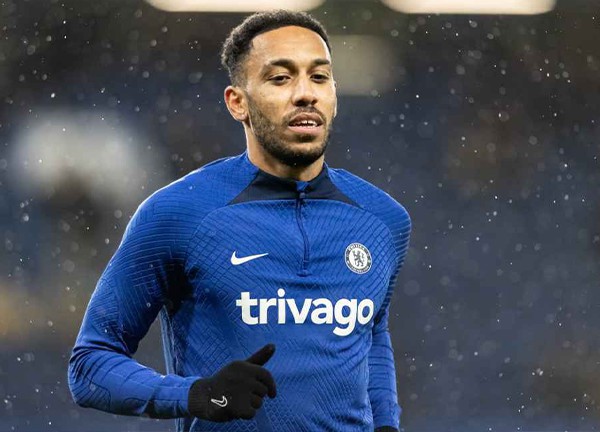 เหลือใครอีก! พอตเตอร์เผย ‘โอบา’ เจ็บหลังเหตุไร้ชื่อดวลเรือ