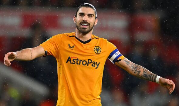 มาช่วยที! ลือหงส์พิจารณาดึง ‘เนเวส’ ร่วมทัพ