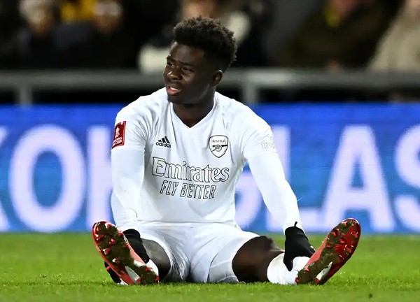 แฟนปืนหายห่วง! พี่ต้ายัน ‘ซาก้า’ เปล่าเจ็บพร้อมดวลไก่