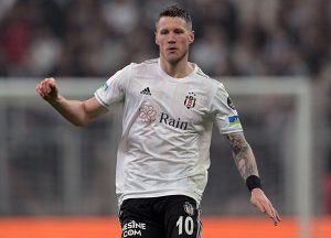 ผีไม่ยอมแพ้ดีล ‘เวกฮอร์สต์’ แม้เบซิคตัสปัดยกเลิกสัญญายืมตัว