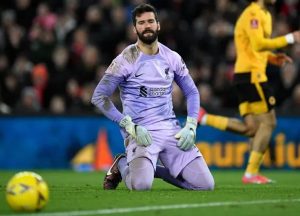 ที่ผ่านมาก็เซฟไว้เยอะ! JK โดดป้อง ‘อลิสซอน’ แจกโชคคู่แข่ง