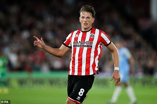 โค้ชดาบคู่เฟิร์มมีทีมสน ‘เบิร์ก’ โหมข่าว ‘หงส์,สิงห์’ ตามจีบ