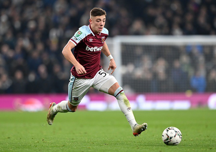 สาลิกาลุยต่อจ่อเซ็น ‘แอชบี้’ แบ็คดาวรุ่งค้อน