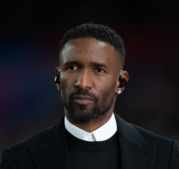 ‘เดโฟ’ ซิ่งเกินกำหนดอดขับรถ 6 เดือน