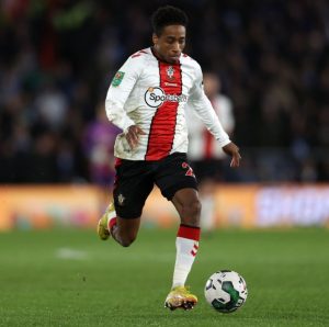 ผี, สิงห์จับตา ‘ปีเตอร์ส’ ชิ่งหนีนักบุญ