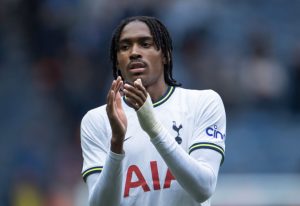 หลีกทางให้ปอร์โร่? ไก่พร้อมปล่อยยืม ‘สเปนซ์’