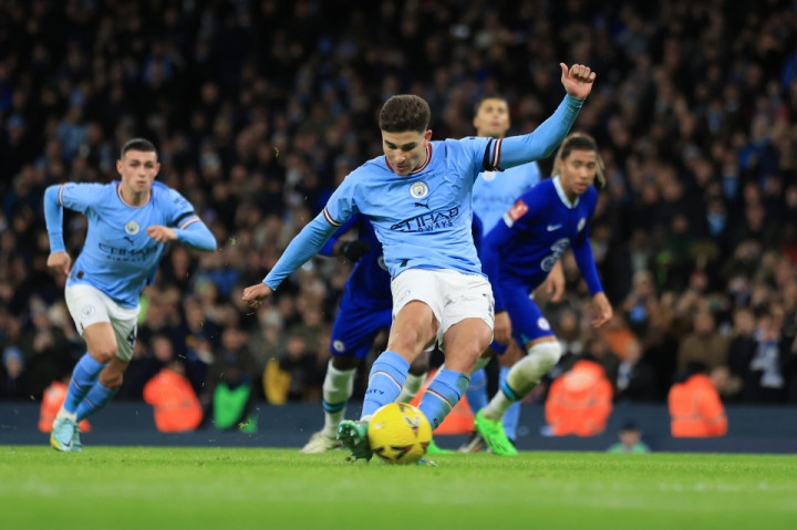 ประเมินต่ำไป… มอยส์รับปัดโอกาสคว้า ‘อัลวาเรซ’ ปีก่อน