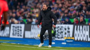 ห่วยไม่เปลี่ยน! เดแซร์บี้จวก ‘เว็บบ์’ ประชุมเปาเสียเวลาฟรี