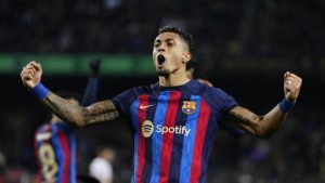 ชาบีชม ‘ราฟินญ่า’ หลังยิง+แอสซิสต์เกมปราบเซบีญ่า