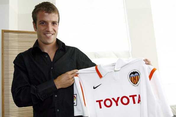 ‘ฟาร์ท’ รับสุดเสียใจถ่ายรูปชูเสื้อค้างคาวผลักดันย้ายทีม