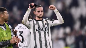 ขุนแม๊ว่าไง? หงส์พิจารณาเซ็นฟรี ‘ราบิโอต์’