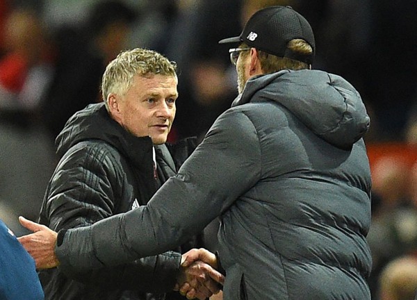 กระจ่างสักที! ‘เฮียยิ้ม’ สารภาพเป็นแฟนหงส์