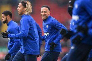 เผย ‘โอบา’ ยังไม่ตัดสินใจอนาคตหลังสิงห์ถกแอลเอ