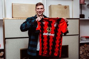 รอชม! บอร์นมัธคว้า ‘ซาบาร์นยี’ ดาวรุ่ง FM คุมหลัง