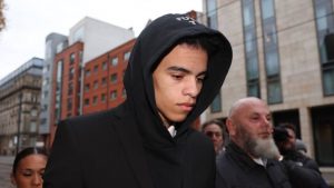 ไปต่างแดน? เผยเฟเนร์สนเซ้ง ‘กรีนวู้ด’