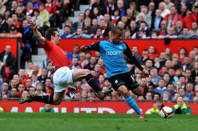 เฮียเนฟด่าเช็ด ‘แก็บบี้’ หิวแสงชอบโหนน่ารำคาญ